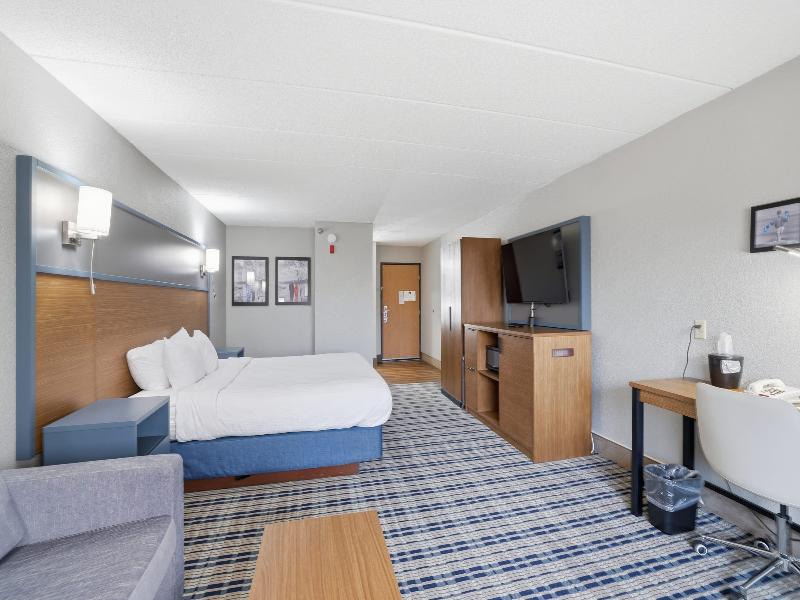 AmericInn by Wyndham White Bear Lake St. Paul image