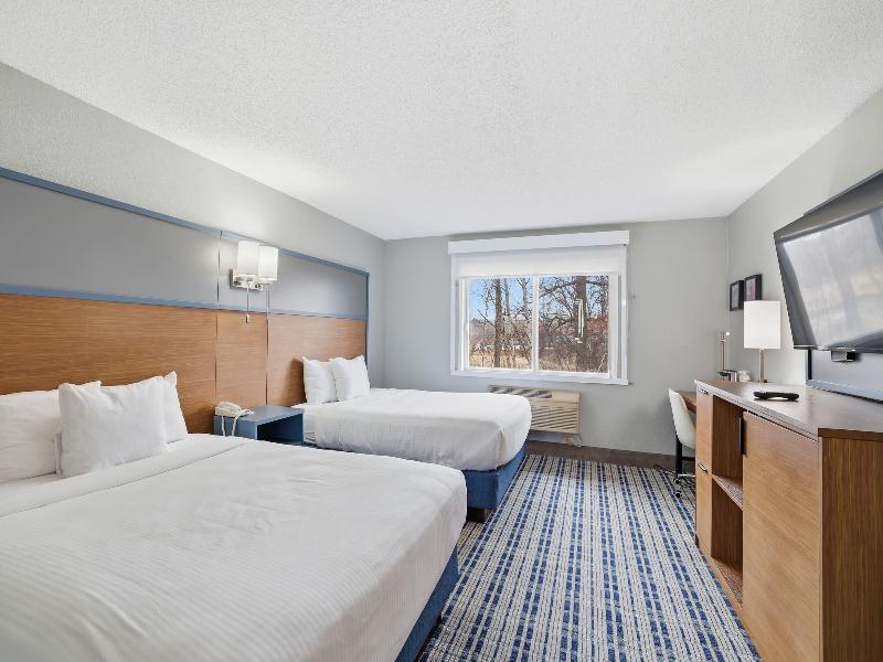 AmericInn by Wyndham White Bear Lake St. Paul image