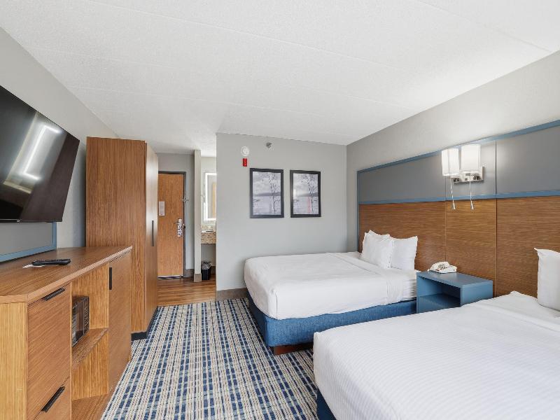 AmericInn by Wyndham White Bear Lake St. Paul image