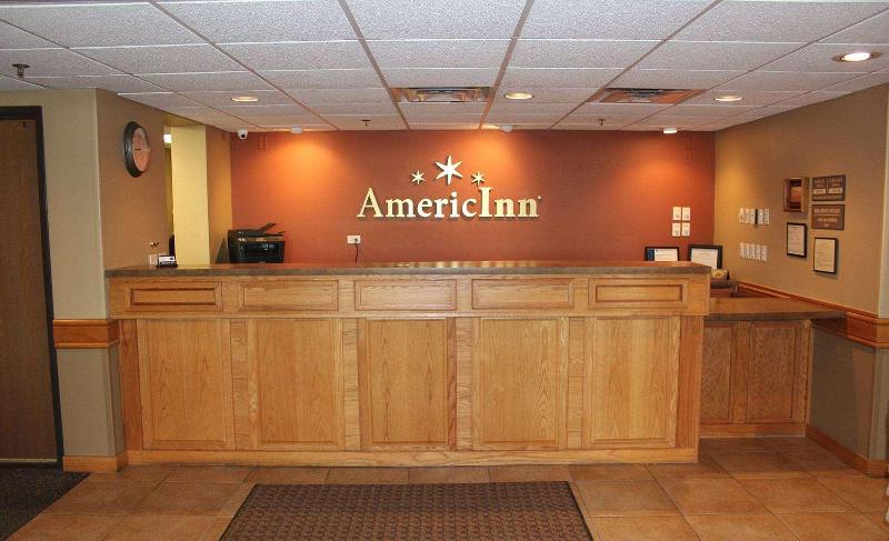 AmericInn by Wyndham Cedar Rapids/CID Airport