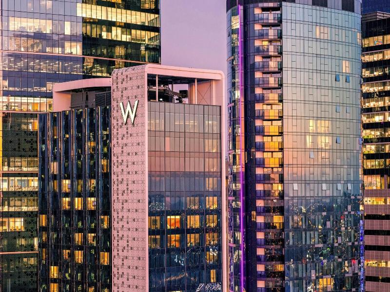 W Brisbane image