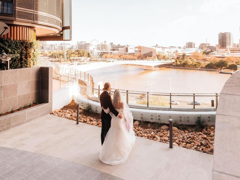 W Brisbane image