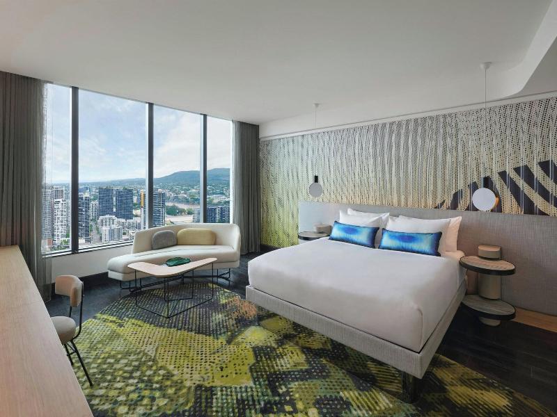 W Brisbane image