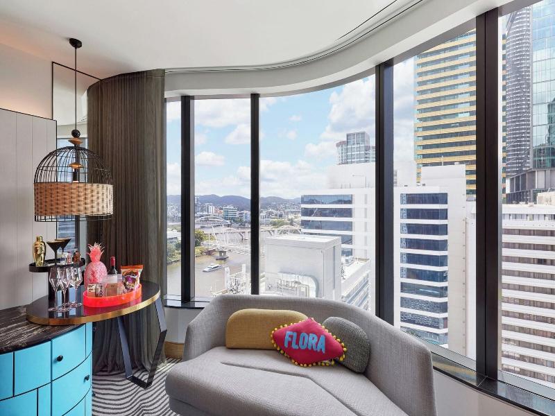 W Brisbane image