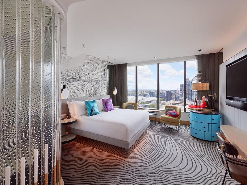 W Brisbane image