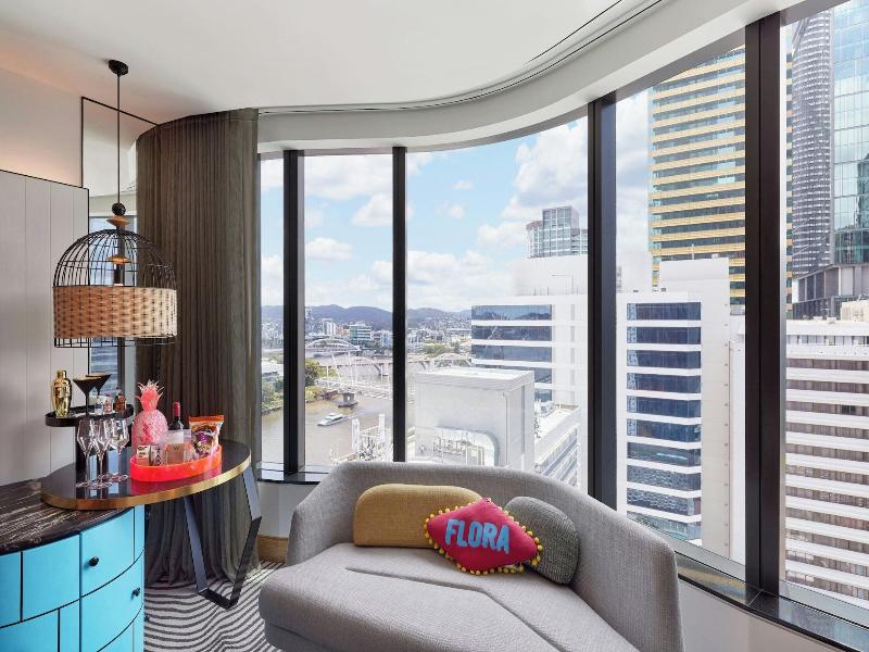 W Brisbane image