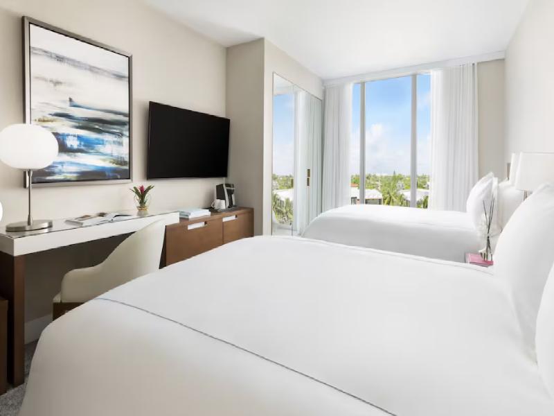 The Altair Bay Harbor Hotel image