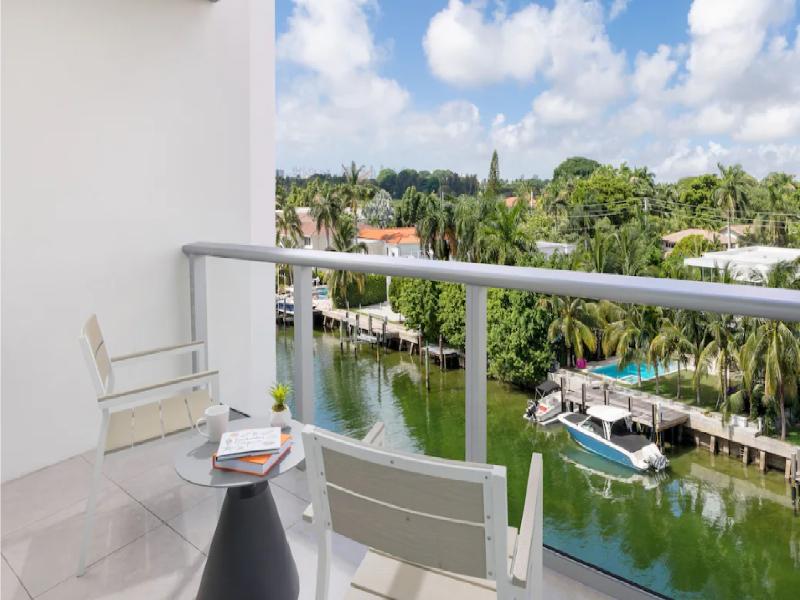 The Altair Bay Harbor Hotel image