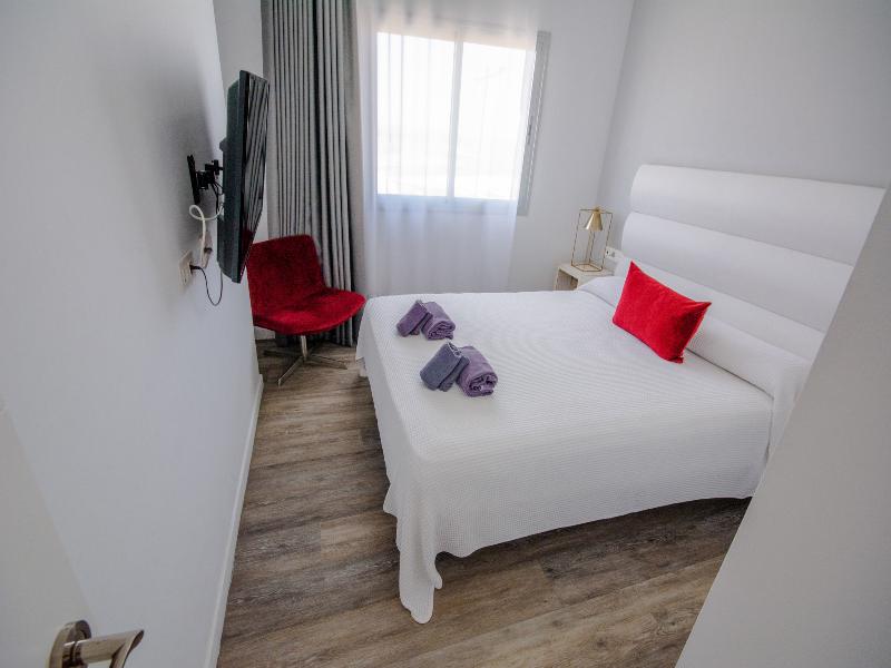Bristol Sunset Beach image