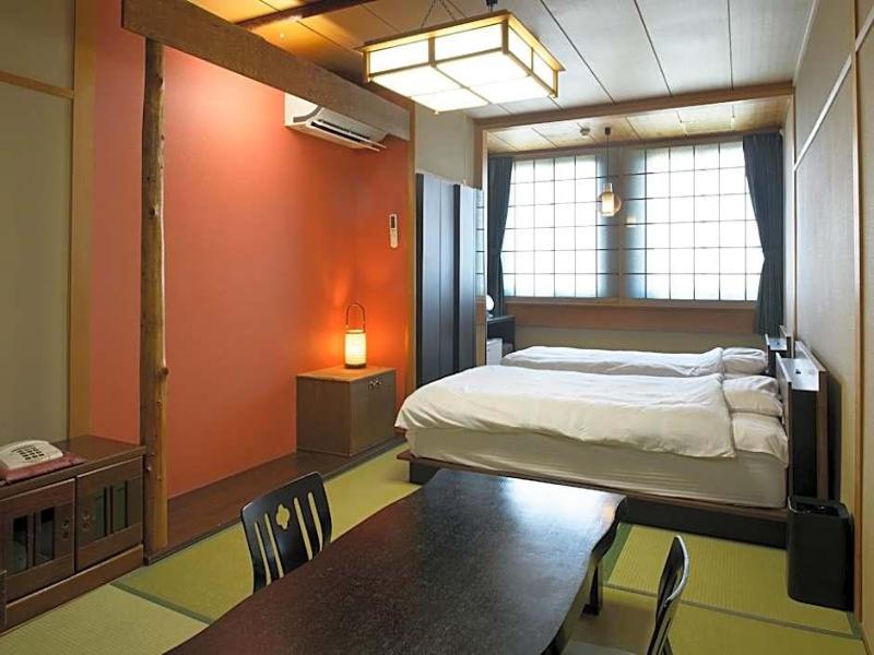 Yadoya Tsubaki image