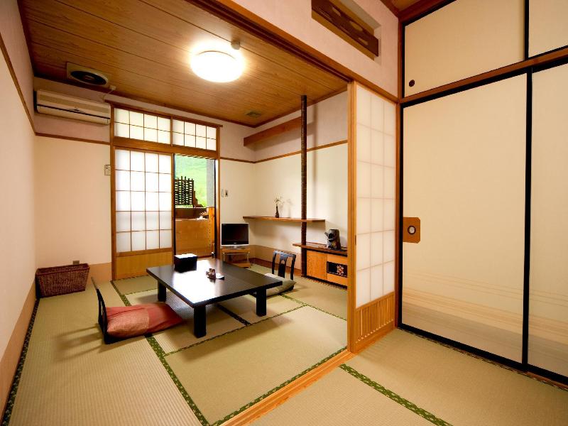 Okutone Onsen Hotel Sunbird image