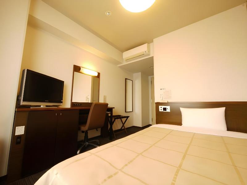 Hotel Route Inn Shibukawa image
