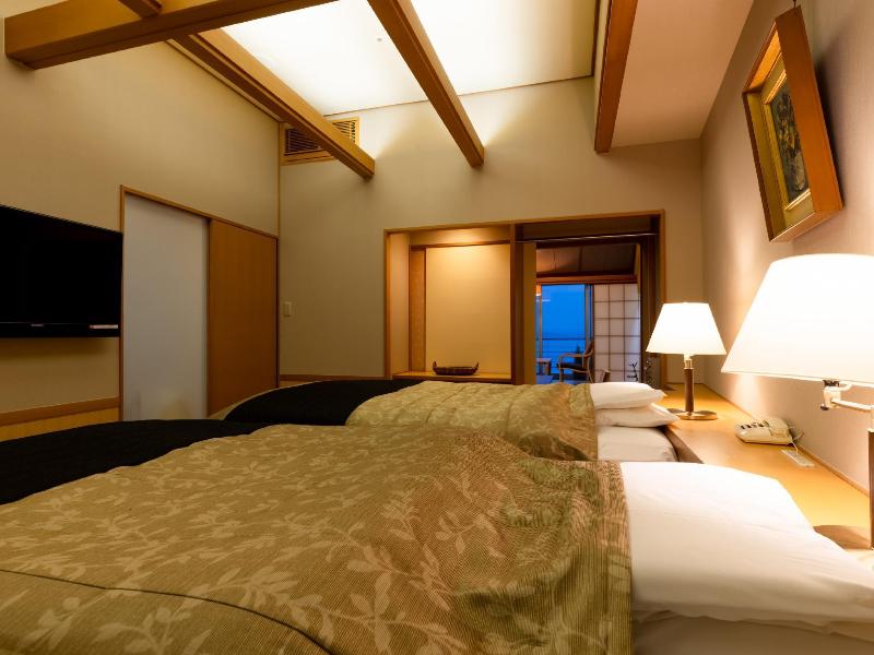APA Hotel & Resort Kaga Katayamazu Onsen Kasuikyo image