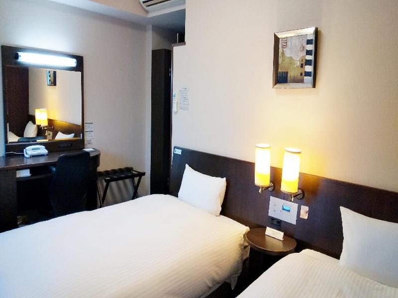 Hotel Route Inn Tsuruga Ekimae image