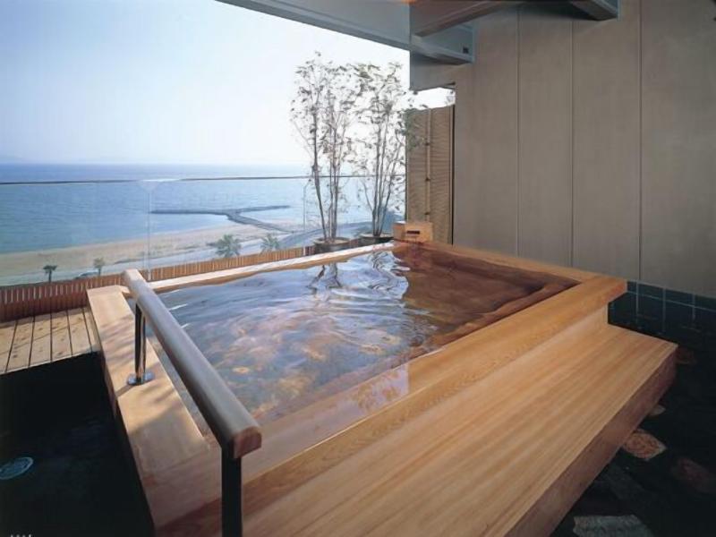 Nishiura Grand Hotel Kikkei image
