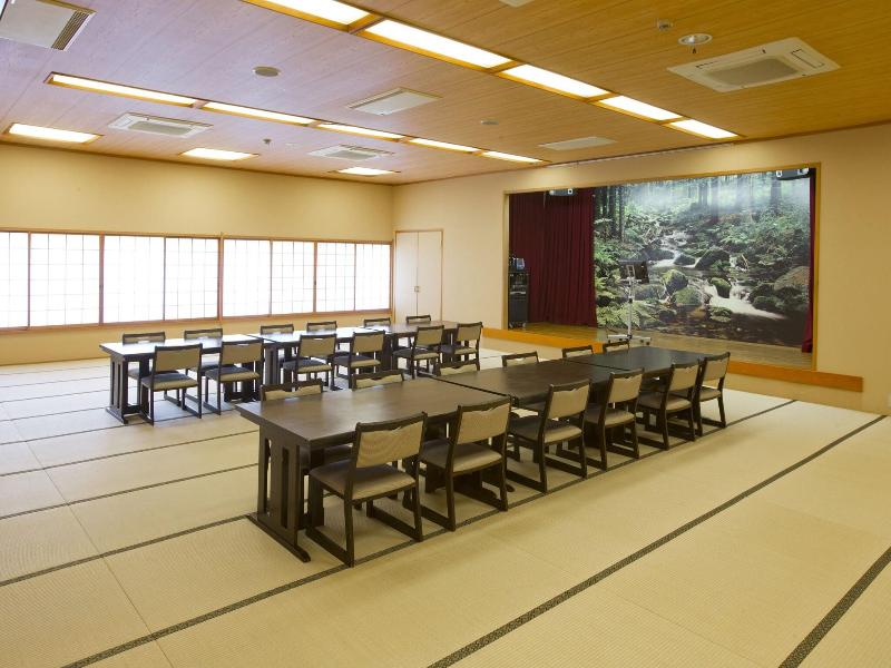 Green Hotel image