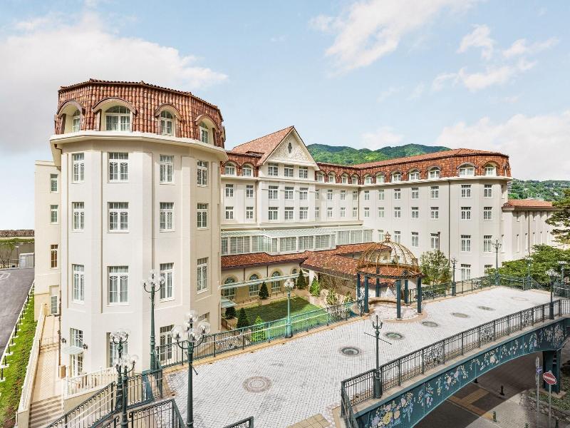 Takarazuka Hotel image