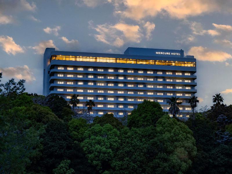 Mercure Kochi Tosa Resort & Spa image