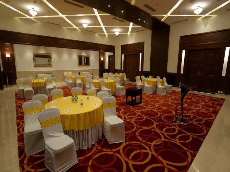 Lemon Tree Hotel, Coimbatore — photo 46