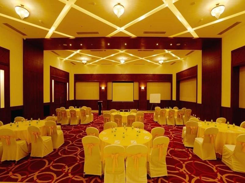 Lemon Tree Hotel, Coimbatore — photo 36