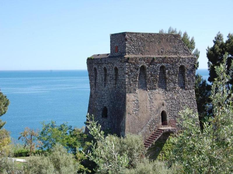 Marina del Cantone Chalet image