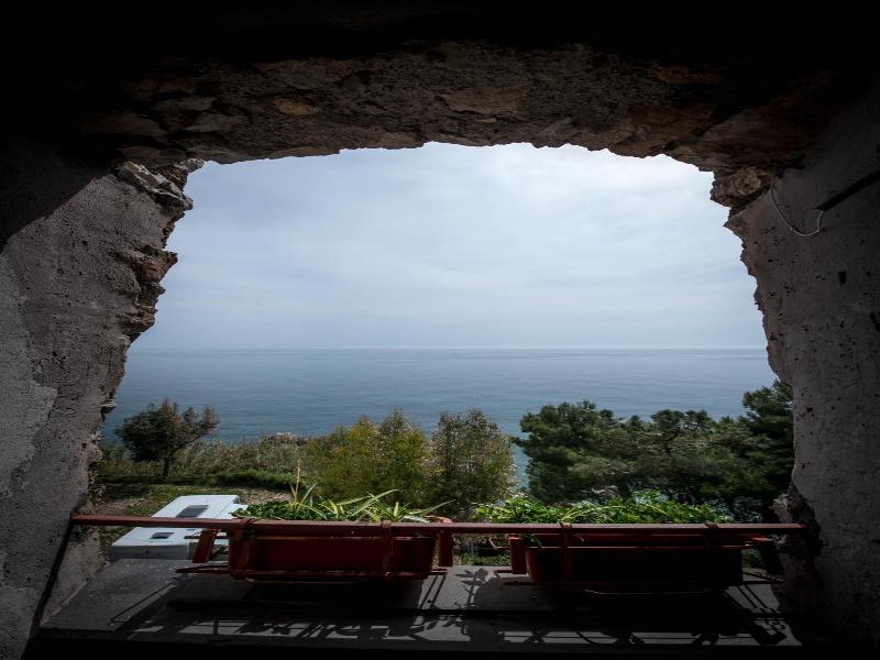 Marina del Cantone Chalet image