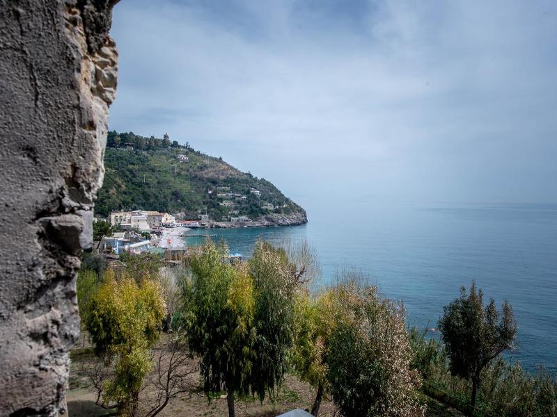 Marina del Cantone Chalet image