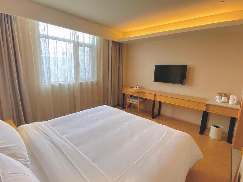 Ji Hotel (Xuzhou Suning Square) 5
