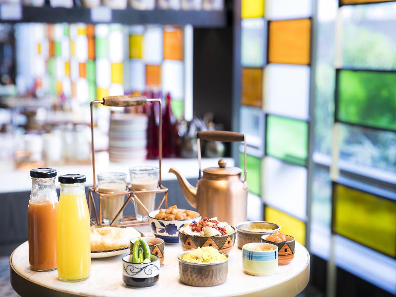 Andaz Delhi, By Hyatt image