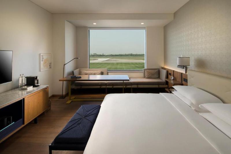 Andaz Delhi, By Hyatt image