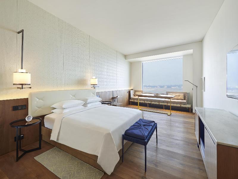 Andaz Delhi, By Hyatt image