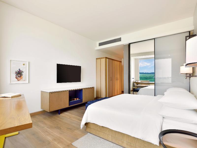 Andaz Delhi, By Hyatt image