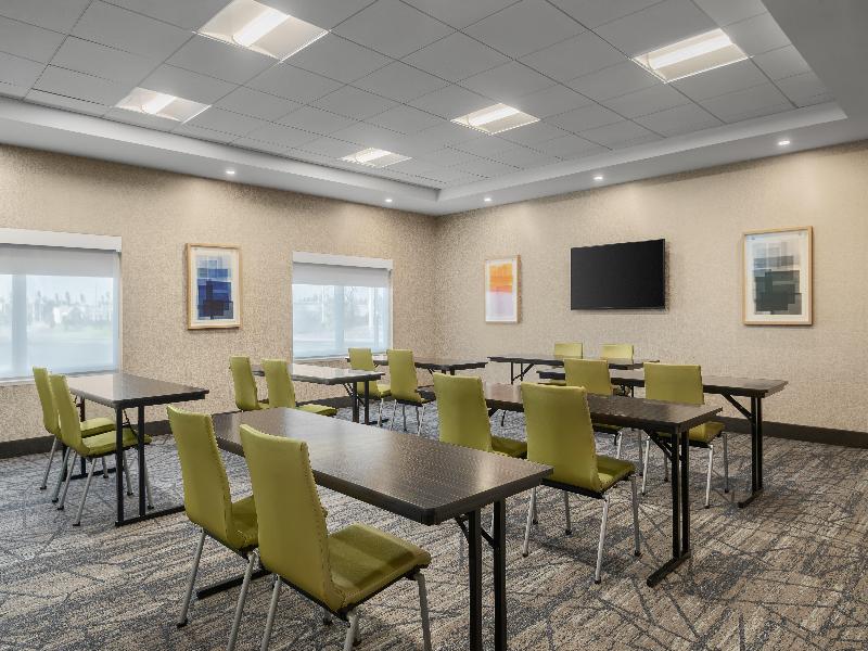 Holiday Inn Express & Suites West Melbourne image