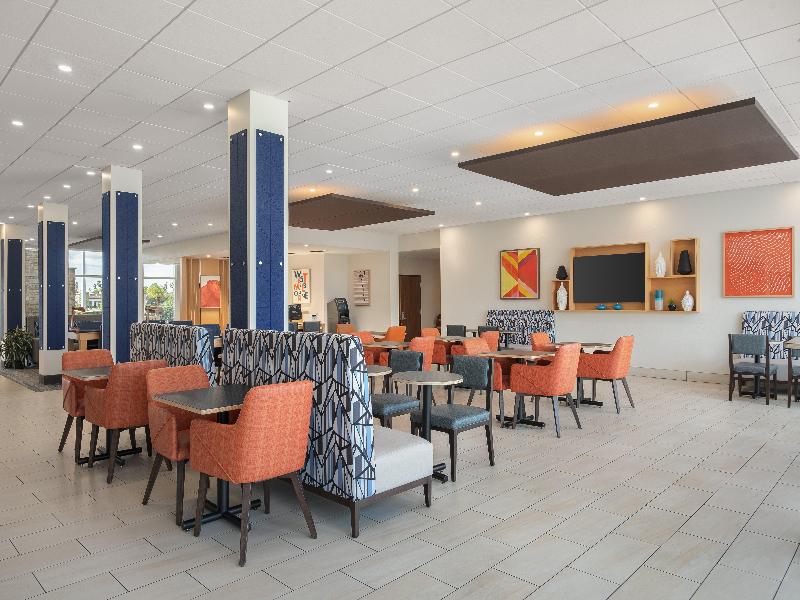 Holiday Inn Express & Suites West Melbourne image