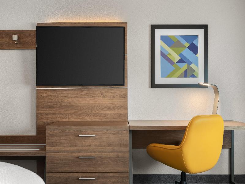 Holiday Inn Express & Suites West Melbourne image