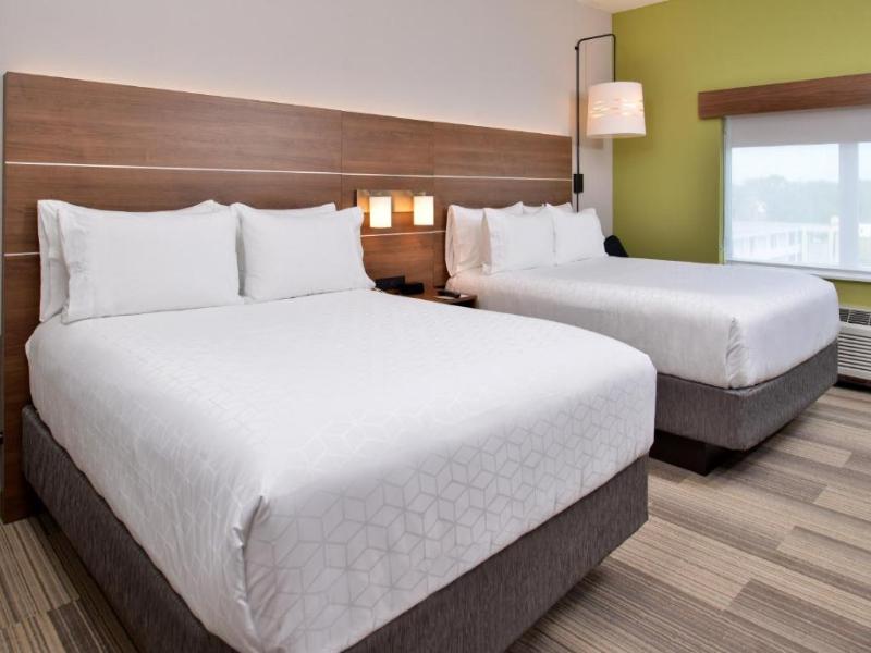 Holiday Inn Express & Suites West Melbourne image