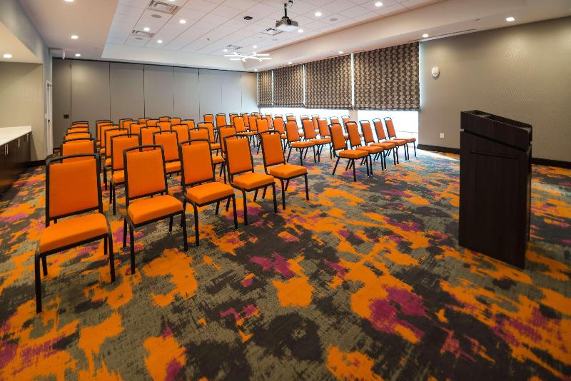 Homewood Suites by Hilton Tulsa Catoosa image
