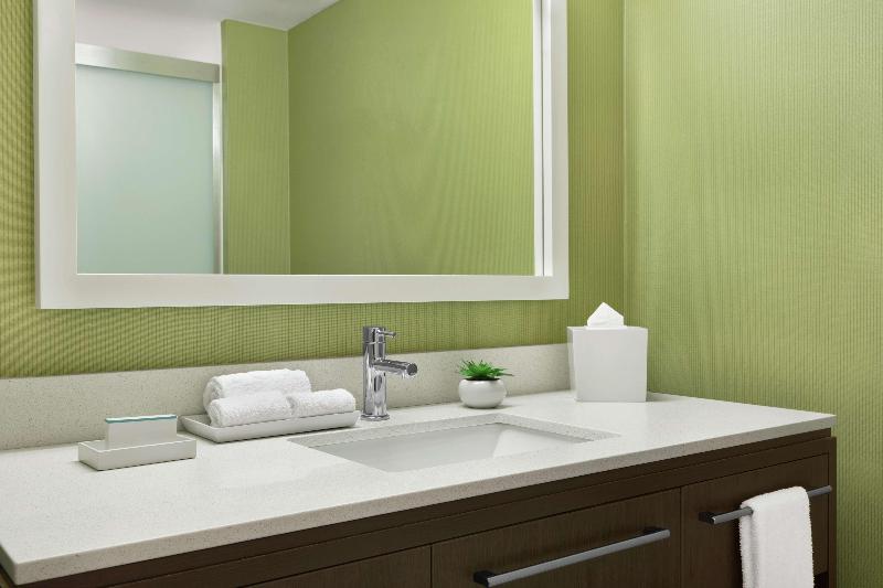 Home2 Suites by Hilton Savannah Airport image