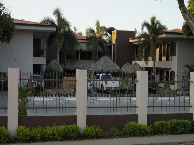 Hotel Colono Beach image