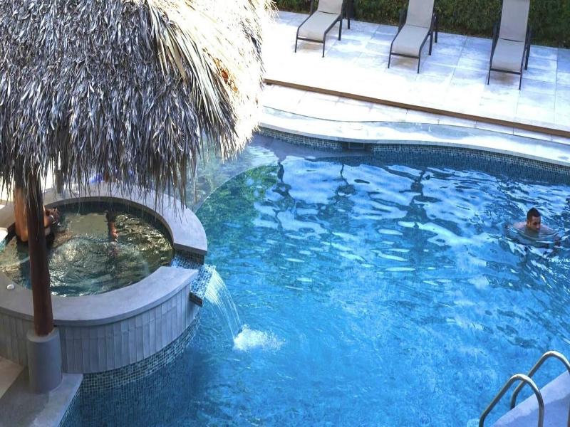 Hotel Colono Beach image