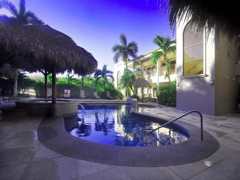Hotel Colono Beach image