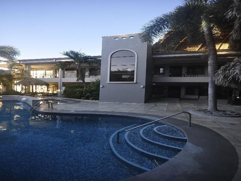 Hotel Colono Beach image