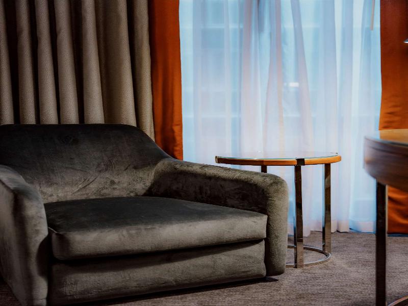 Hyatt Regency London Albert Embankment image