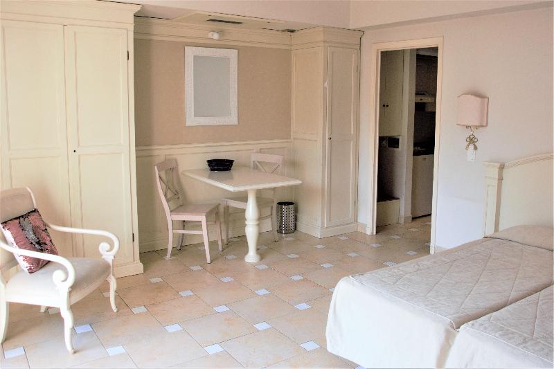 Résidence Carlton image