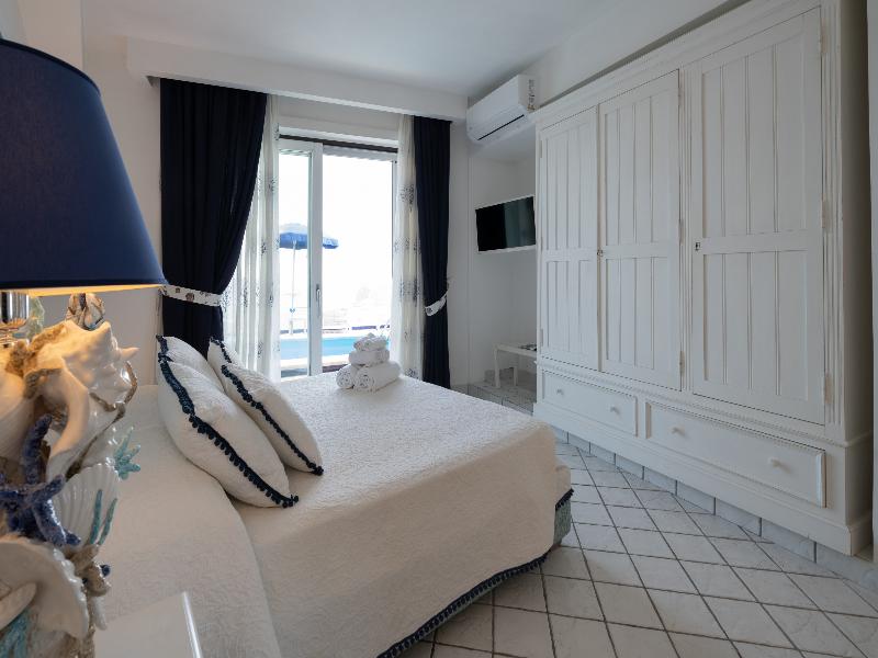 Relais Bijoux image