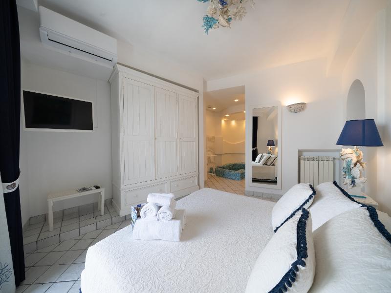 Relais Bijoux image