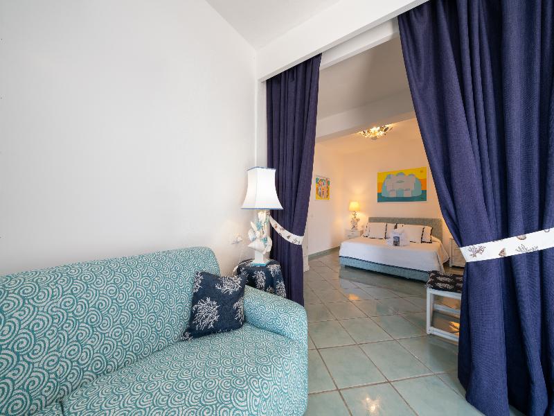 Relais Bijoux image
