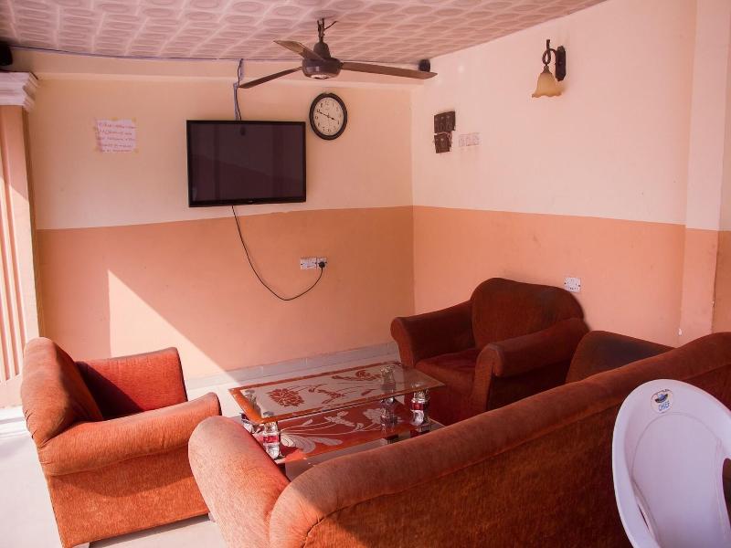 Castle City Resort & Suites Annex image