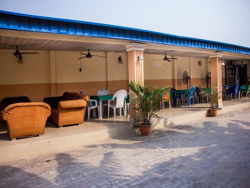 Castle City Resort & Suites Annex image