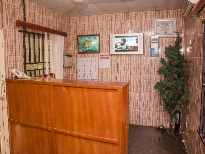 Duckland Hotel image